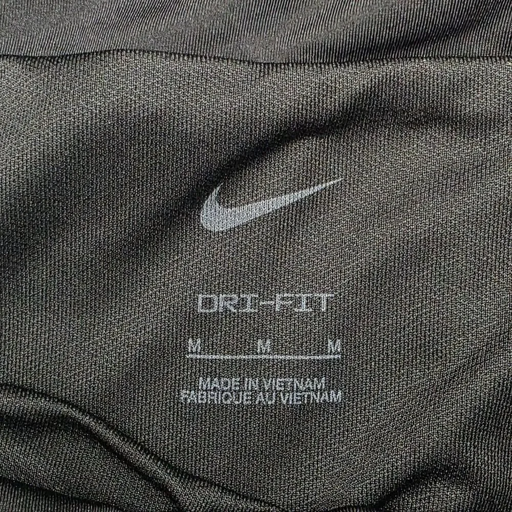 Nike Crew Running Shorts Women’s M Dri-Fit Black Reflective CJ2400 Lined